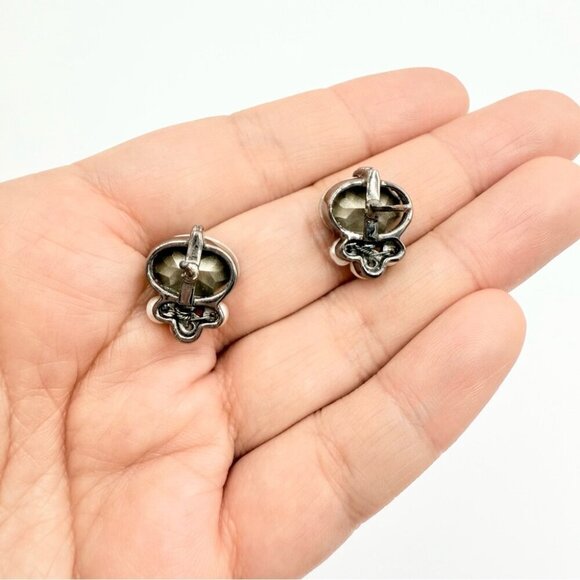 Noir Petit Studs Crystal Rhinestones Earrings - Picture 4 of 6